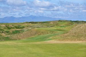 Tralee 12th Approach